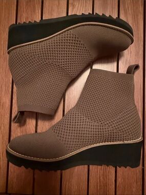 Eileen Fisher Recycled Stretch Knit Bootie in Taupe - 6.5
